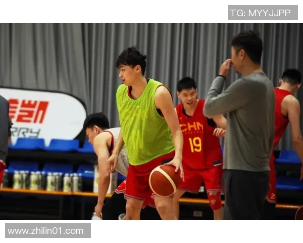 齐麟的崛起与挑战：探讨年轻运动员在职业生涯中的奋斗与成长之路